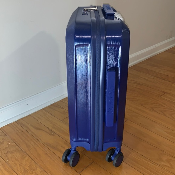 Calvin Klein Royal Blue Hard-Case 20” Carry-On - Picture 4 of 17
